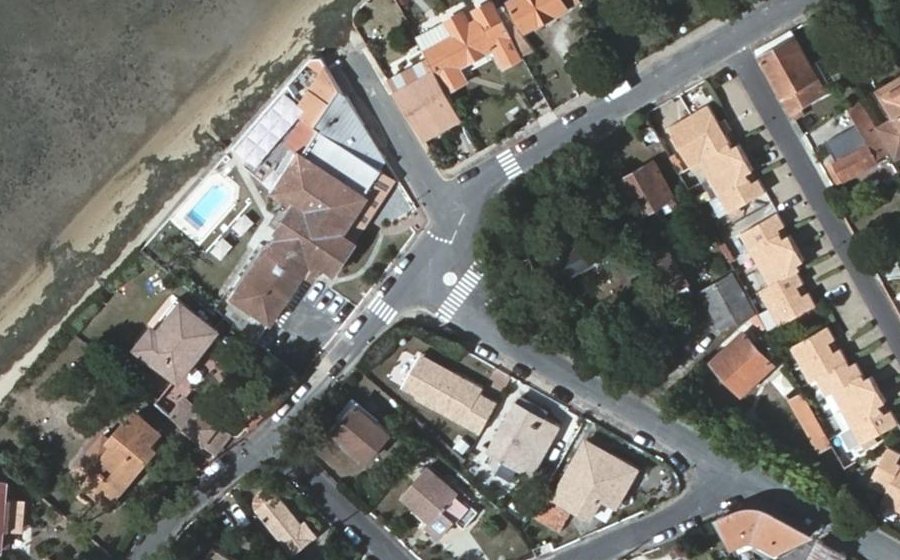 Vue aérienne du Mini-giratoire n°3244716789