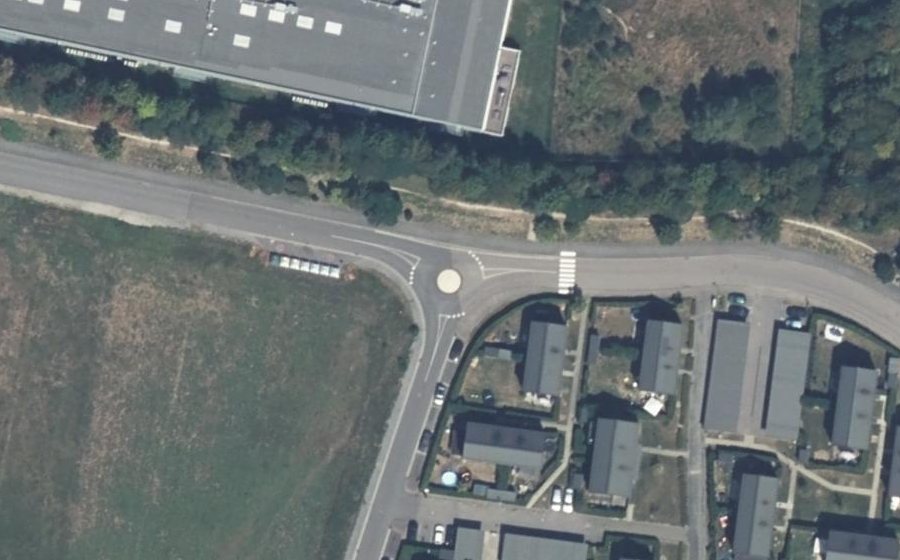 Vue aérienne du Mini-giratoire n°3248499752