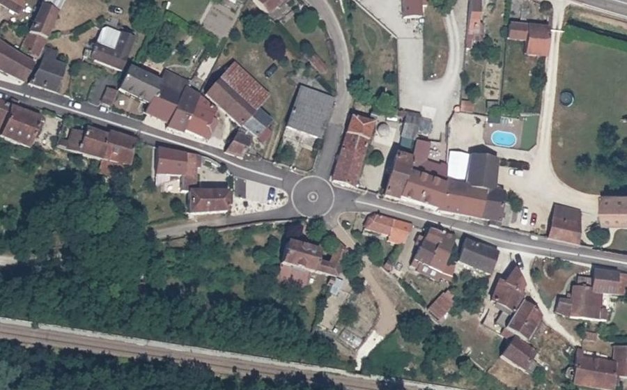 Vue aérienne du Mini-giratoire n°3372829029