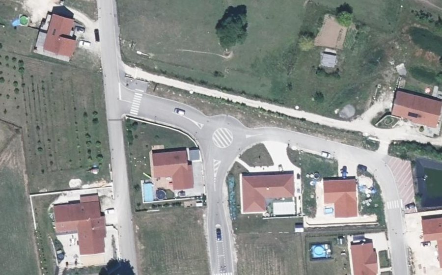 Vue aérienne du Mini-giratoire n°3556875410