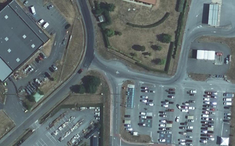 Vue aérienne du Mini-giratoire n°3596994178