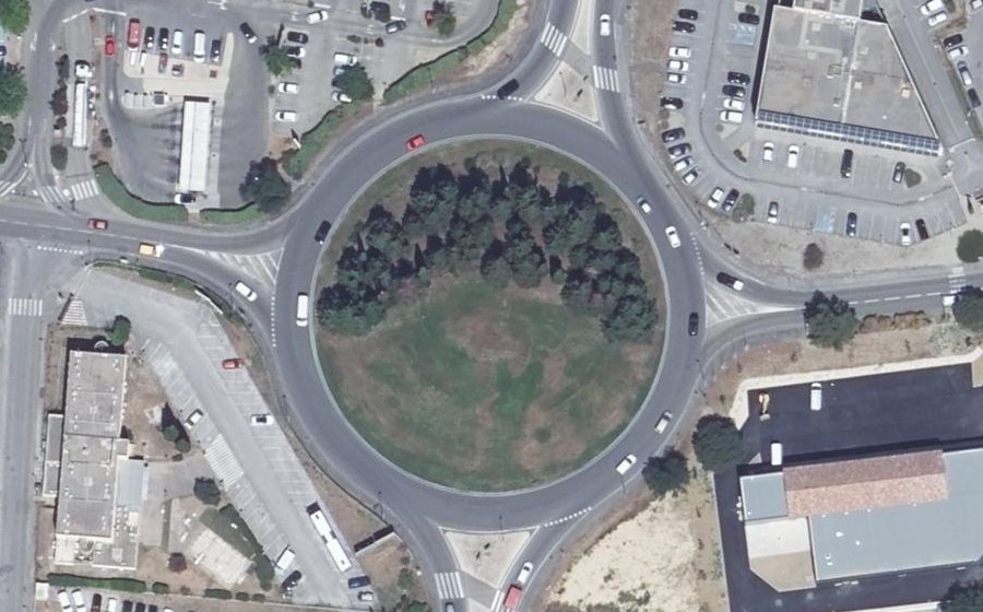 Vue aérienne du Rond-point anonyme n°10365138