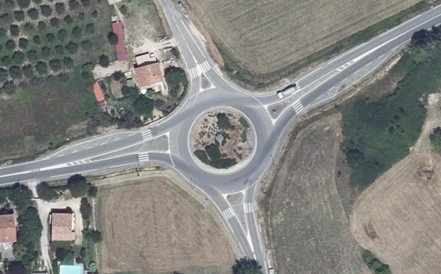 Vue aérienne du Rond-point anonyme n°10365697
