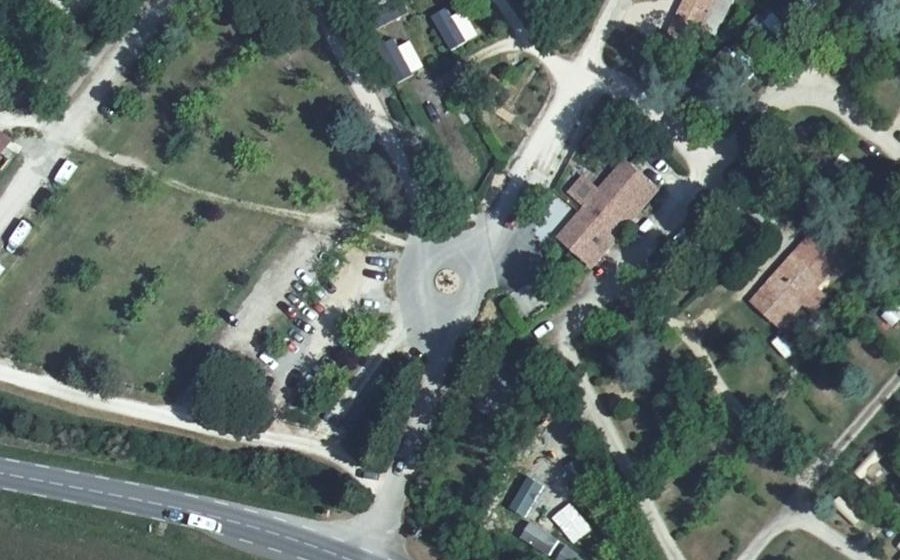 Vue aérienne du Mini-giratoire n°3658131893