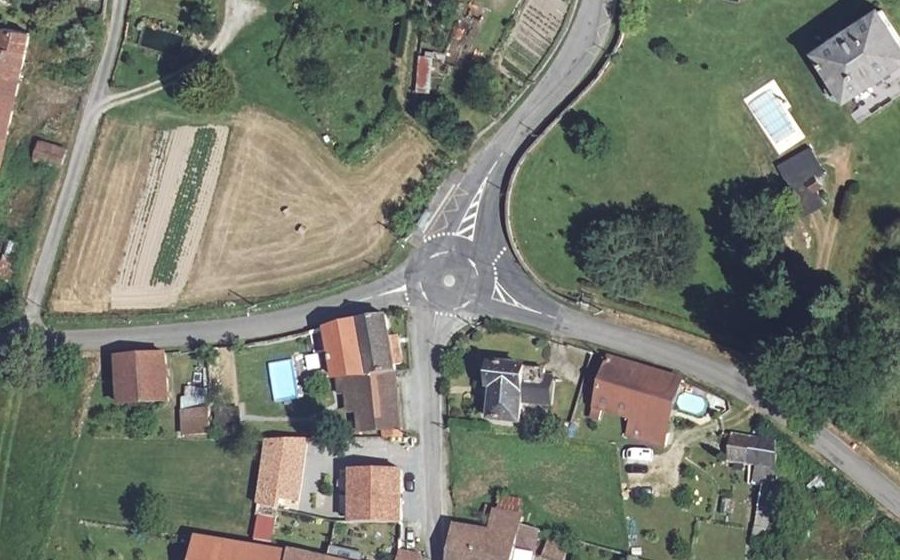 Vue aérienne du Mini-giratoire n°3662136242