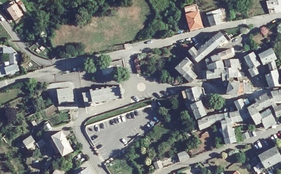 Vue aérienne du Mini-giratoire n°3664464557