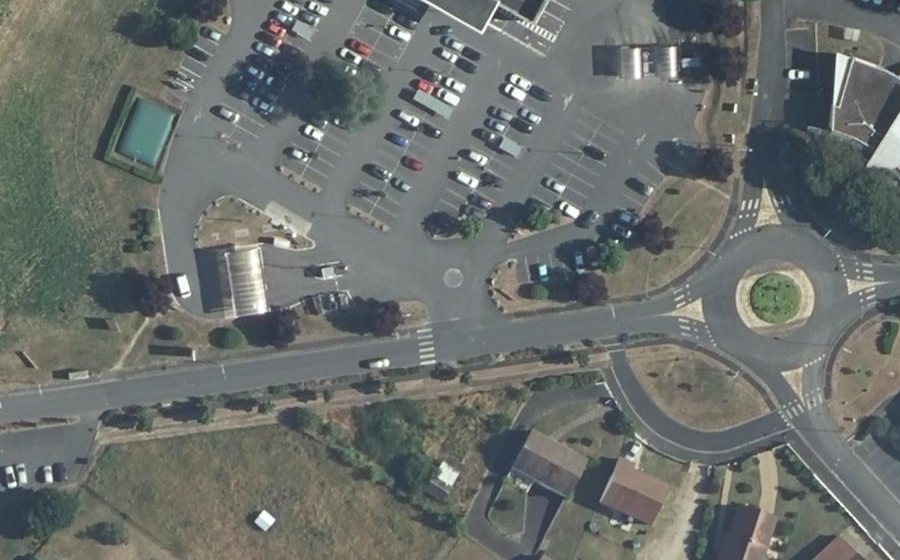 Vue aérienne du Mini-giratoire n°3669129121
