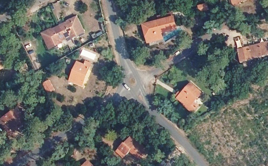 Vue aérienne du Mini-giratoire n°3700413239