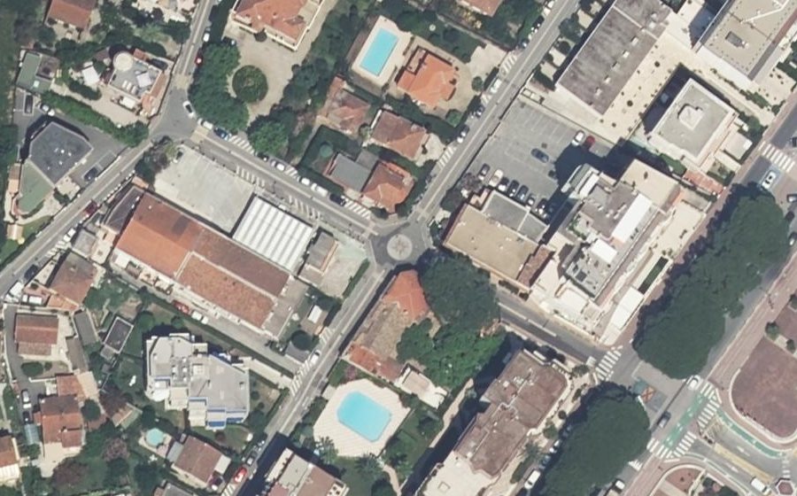 Vue aérienne du Mini-giratoire n°3730368582