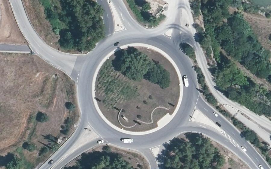 Vue aérienne du Rond-Point d'Ambrussum