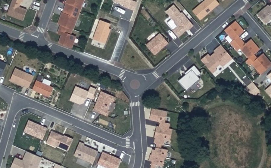Vue aérienne du Mini-giratoire n°3757700503