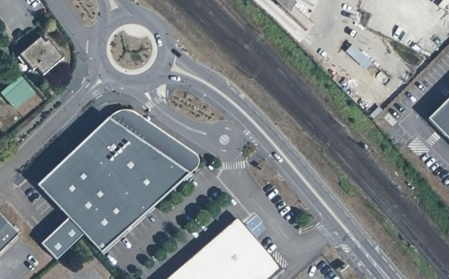 Vue aérienne du Mini-giratoire n°3772095146