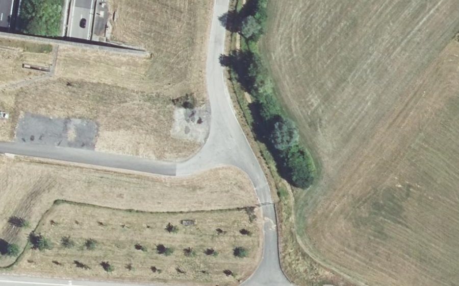 Vue aérienne du Mini-giratoire n°3830082001