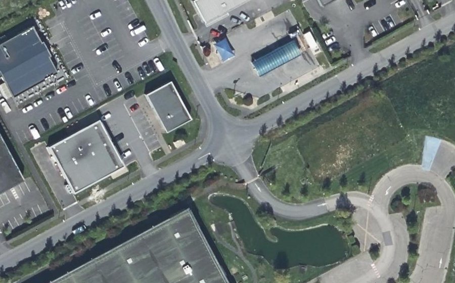 Vue aérienne du Mini-giratoire n°3890408963