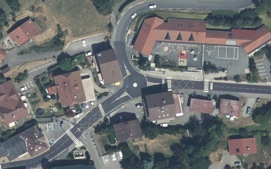 Vue aérienne du Mini-giratoire n°3929160069