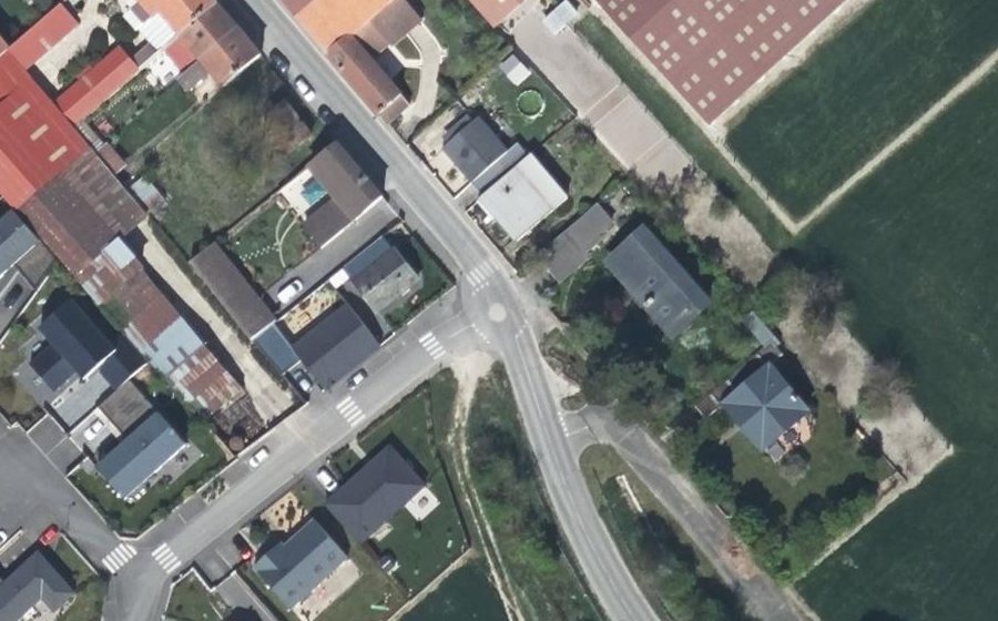 Vue aérienne du Mini-giratoire n°3983096503