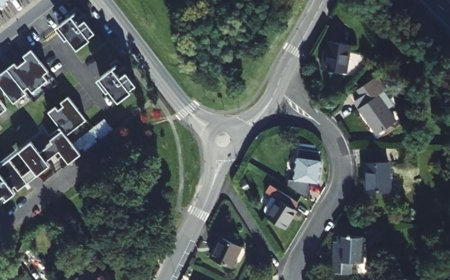Vue aérienne du Mini-giratoire n°4000848845