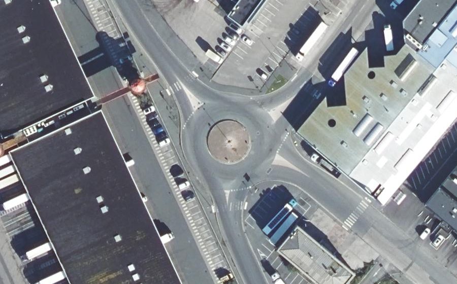 Vue aérienne du Rond-point anonyme n°1040166350