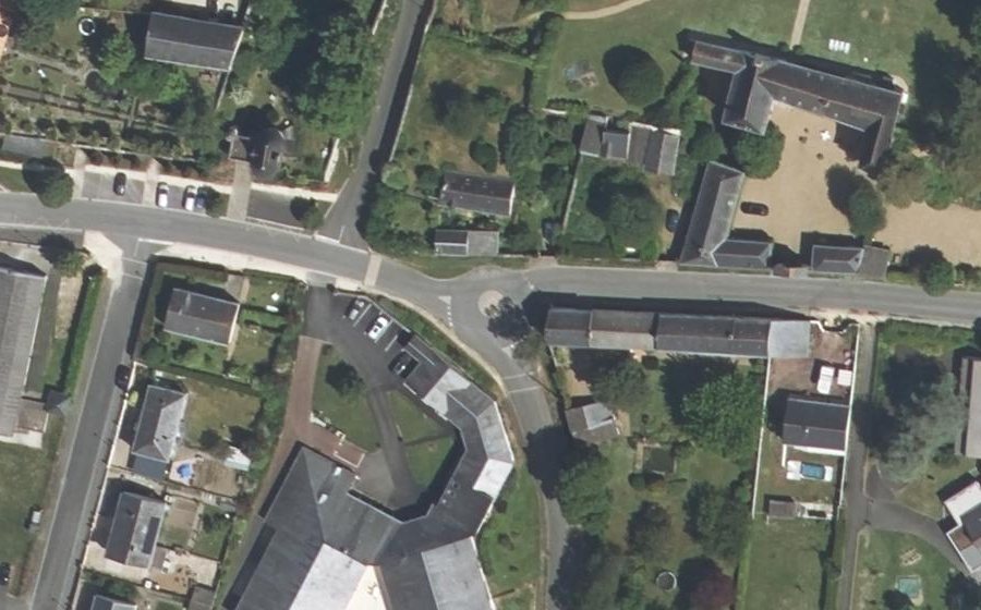 Vue aérienne du Mini-giratoire n°4097177008