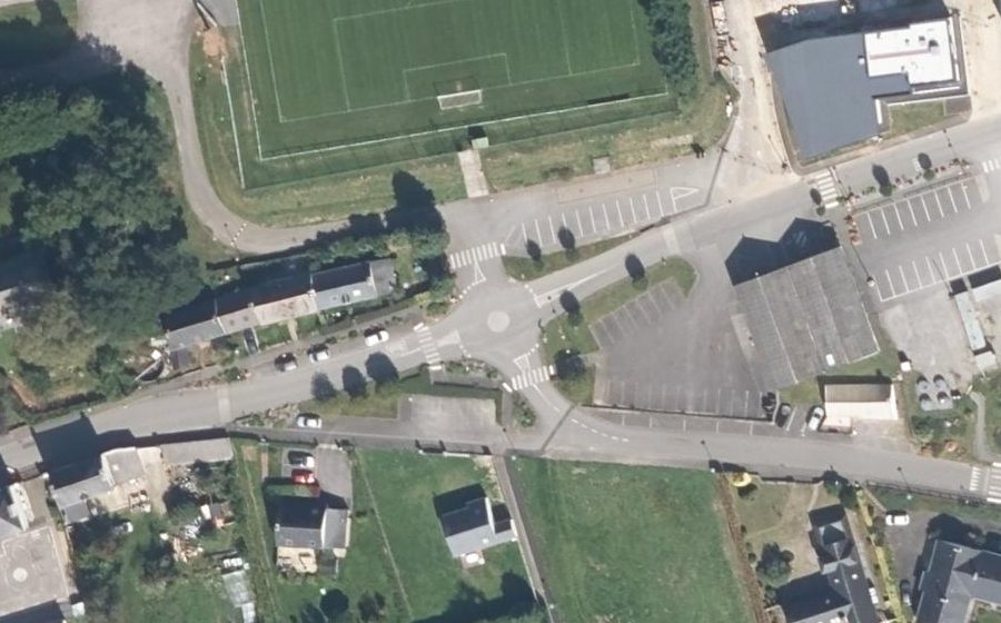 Vue aérienne du Mini-giratoire n°4133662544