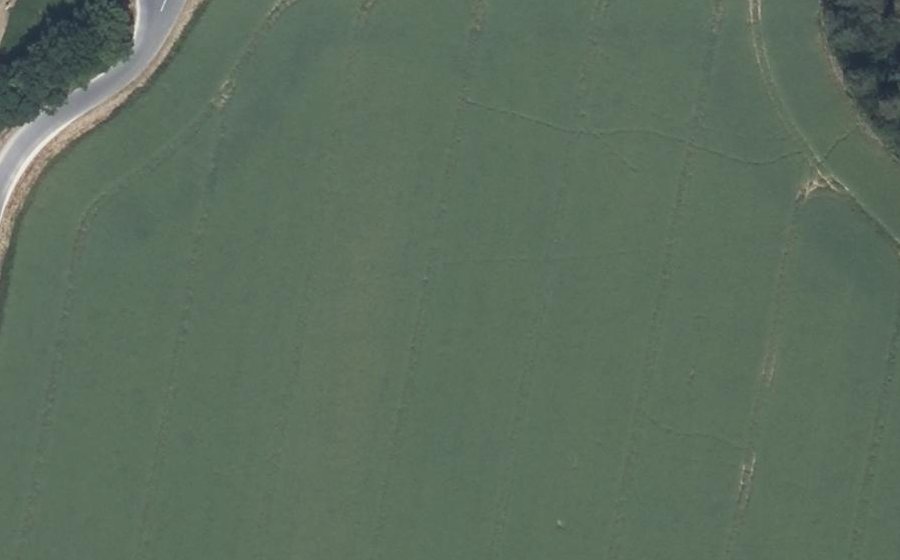 Vue aérienne du Rond-point anonyme n°1041540526