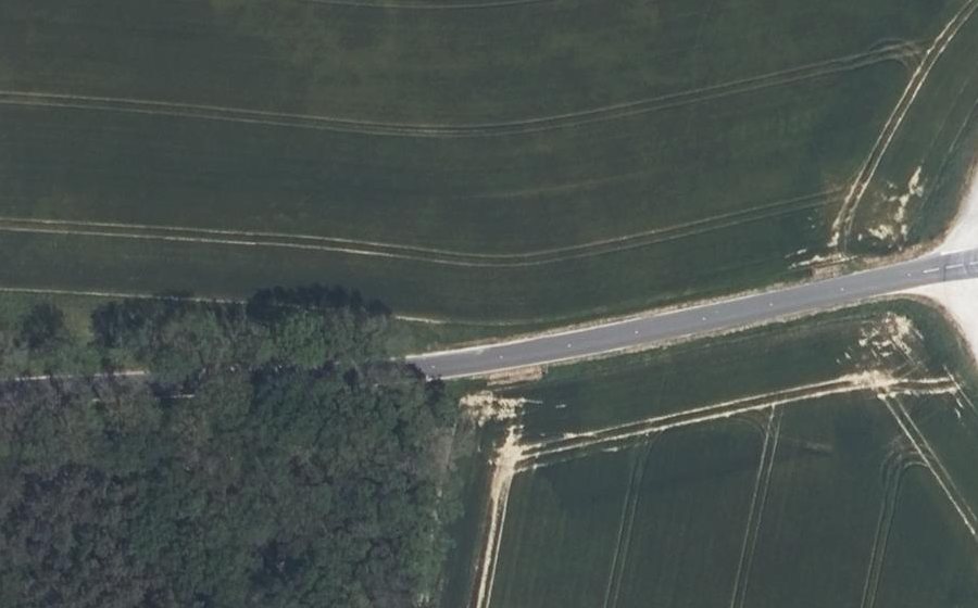 Vue aérienne du Rond-point anonyme n°1041540537