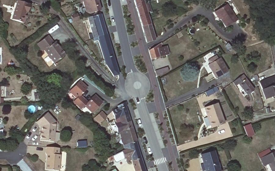 Vue aérienne du Mini-giratoire n°4157869548
