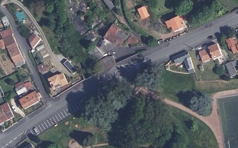 Vue aérienne du Mini-giratoire n°4214359991