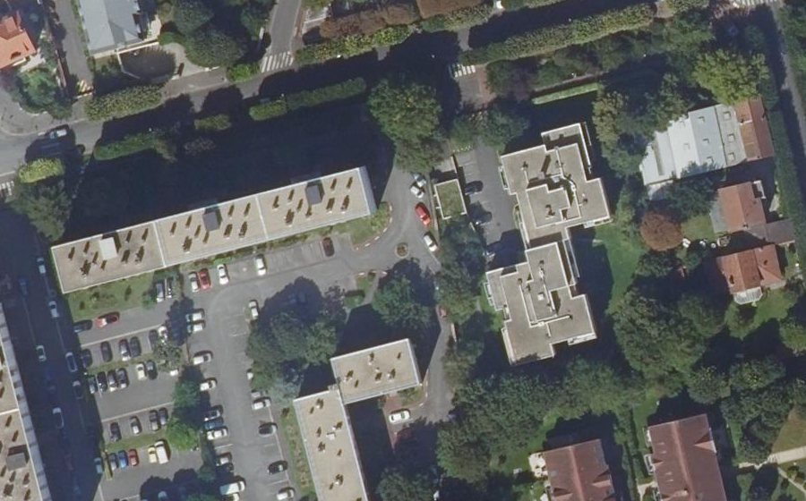 Vue aérienne du Mini-giratoire n°4215541402