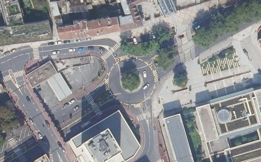 Vue aérienne du Rond-point anonyme n°10427192