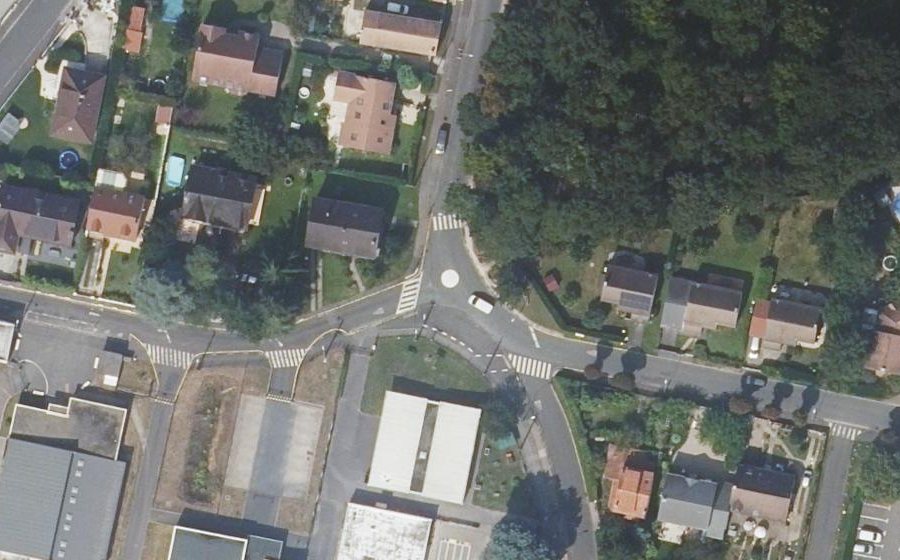 Vue aérienne du Mini-giratoire n°4317971162