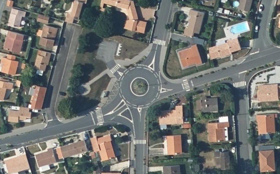 Vue aérienne du Rond-point du Val de Vie