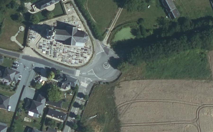 Vue aérienne du Mini-giratoire n°4338787388