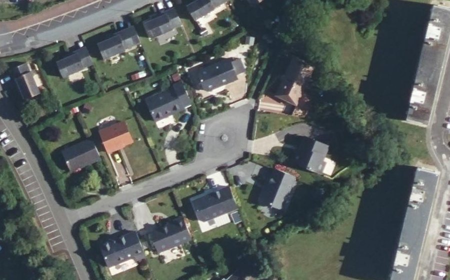 Vue aérienne du Mini-giratoire n°4450324405