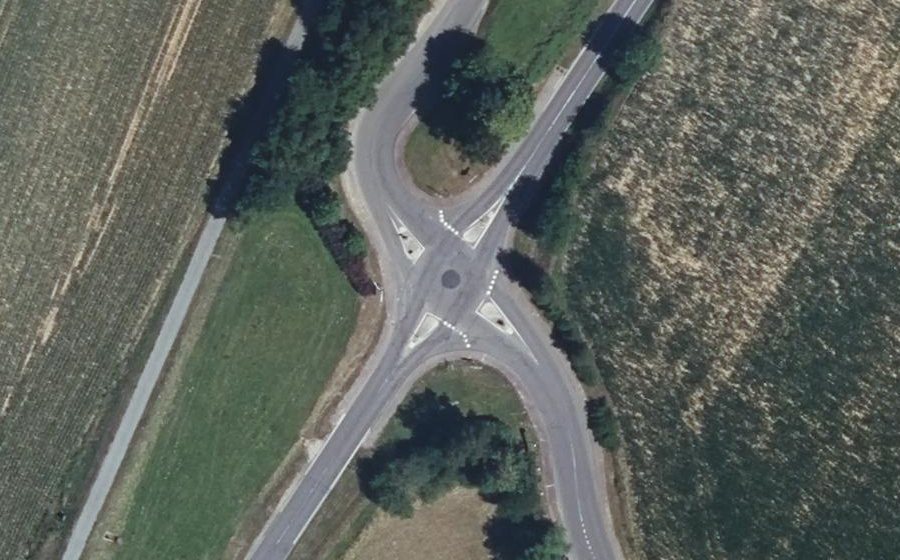 Vue aérienne du Mini-giratoire n°4570040877