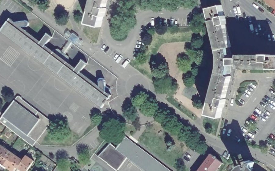 Vue aérienne du Mini-giratoire n°4593711928