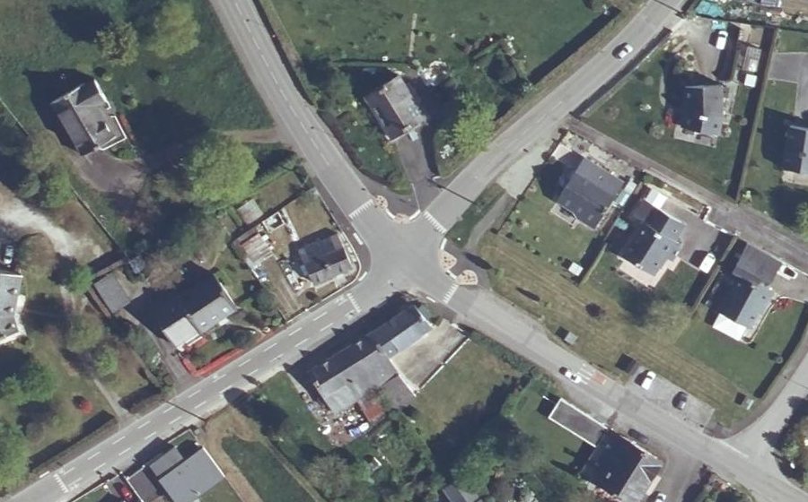 Vue aérienne du Mini-giratoire n°4621501237