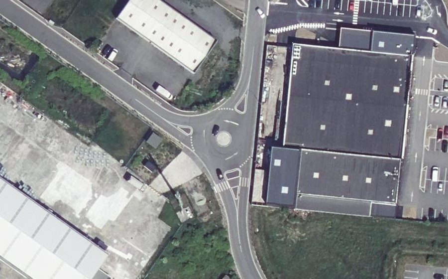 Vue aérienne du Mini-giratoire n°4662992423