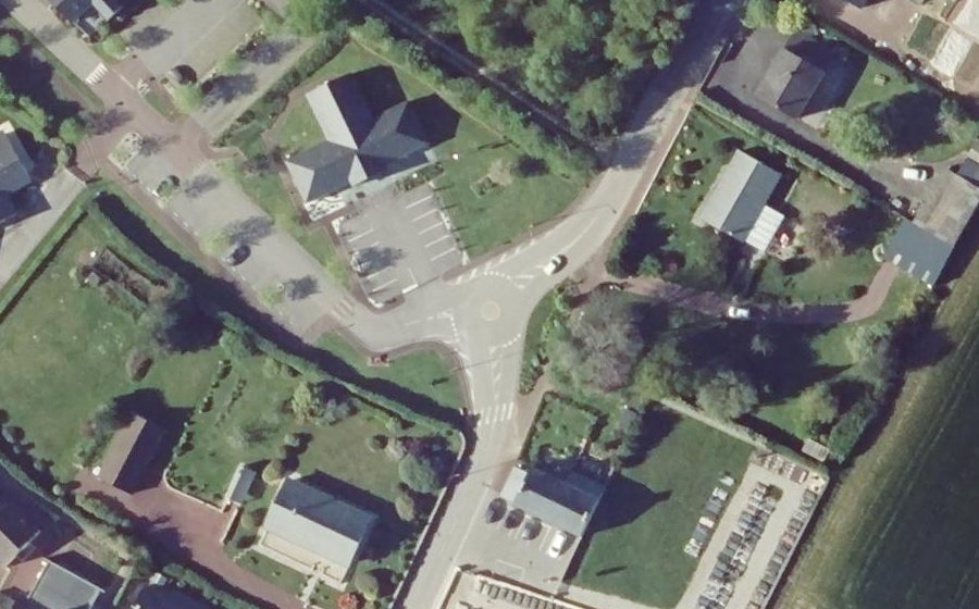 Vue aérienne du Mini-giratoire n°4678148276