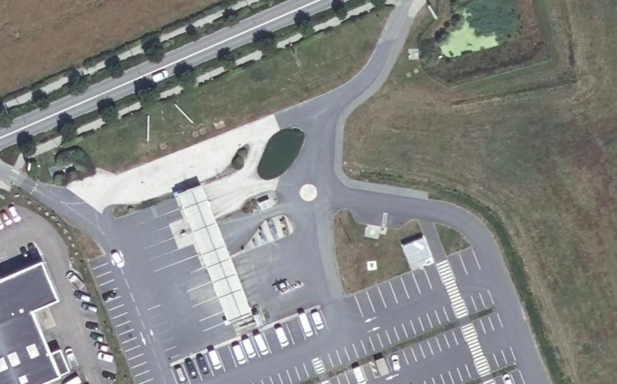 Vue aérienne du Mini-giratoire n°4717141073