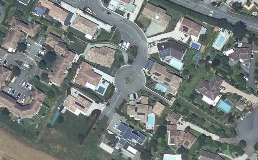 Vue aérienne du Mini-giratoire n°4722182616