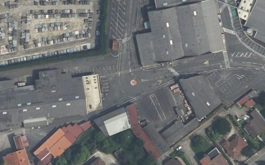 Vue aérienne du Mini-giratoire n°4831658907