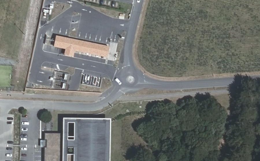 Vue aérienne du Mini-giratoire n°4883169611