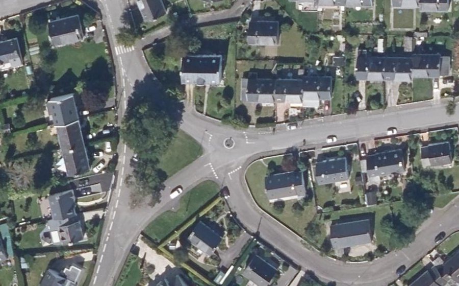 Vue aérienne du Mini-giratoire n°4908054174