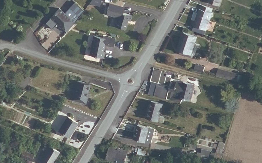 Vue aérienne du Mini-giratoire n°4936069938