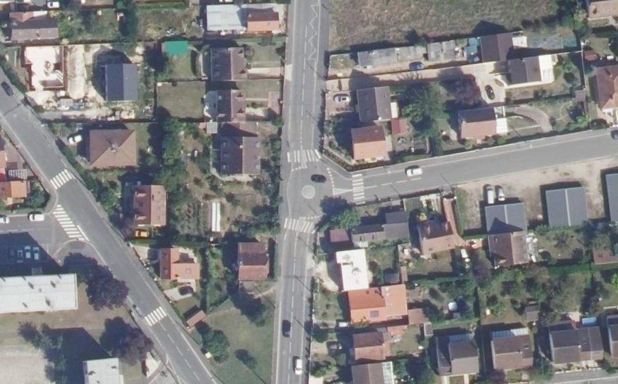 Vue aérienne du Mini-giratoire n°4989642940