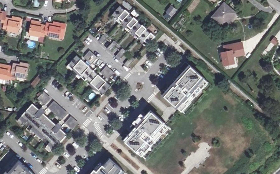 Vue aérienne du Mini-giratoire n°5013583297