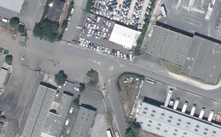 Vue aérienne du Rond-point anonyme n°105024980