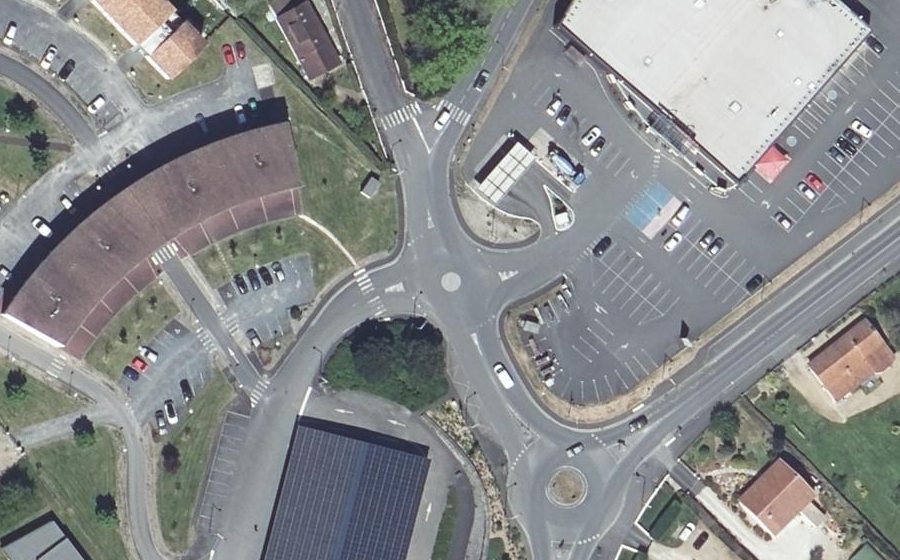Vue aérienne du Mini-giratoire n°5066665505