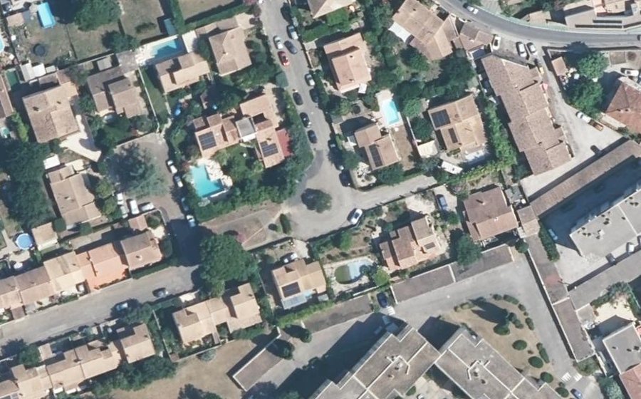 Vue aérienne du Rue des Pins